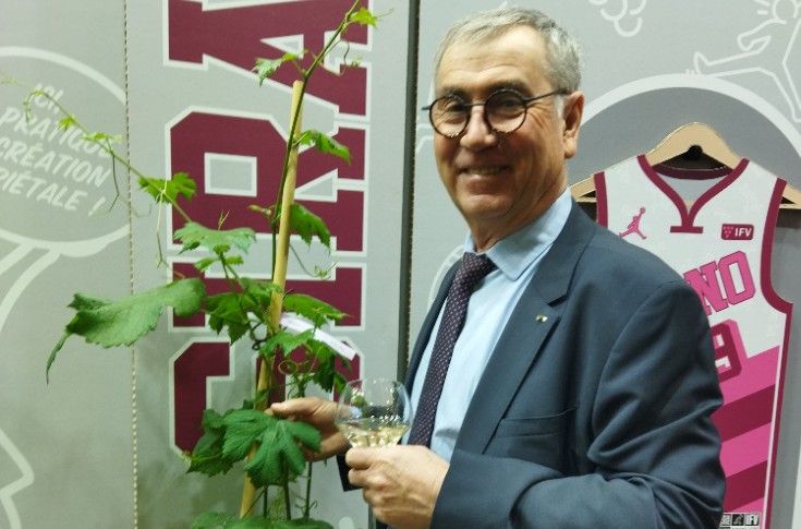 BERNARD ANGELRAS "Innovation is at the heart of agroecology in the vineyards" BERNARD ANGELRAS "Innovation is at the heart of agroecology in the vineyards"