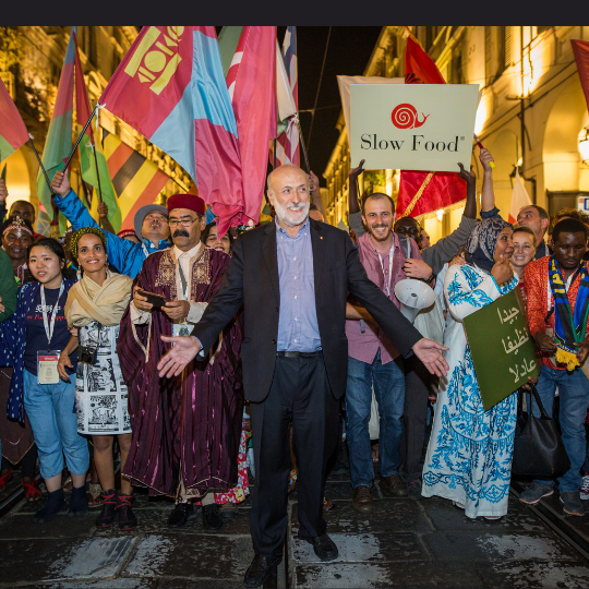 Carlo Petrini passed away, one of the greatest intellectuals of our time.